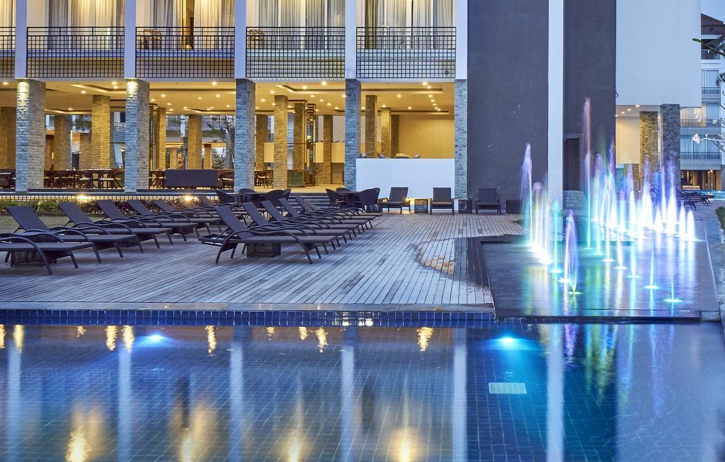 The Sintesa Residence Jimbaran Exterior photo